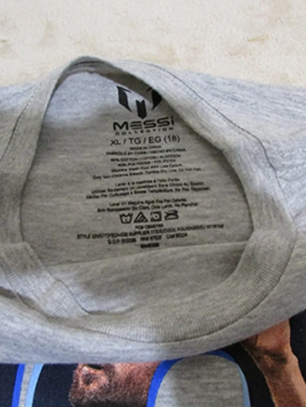 MESSI The G.O.A.T. Boy's Gray T-shirt Size 18 XL (B)